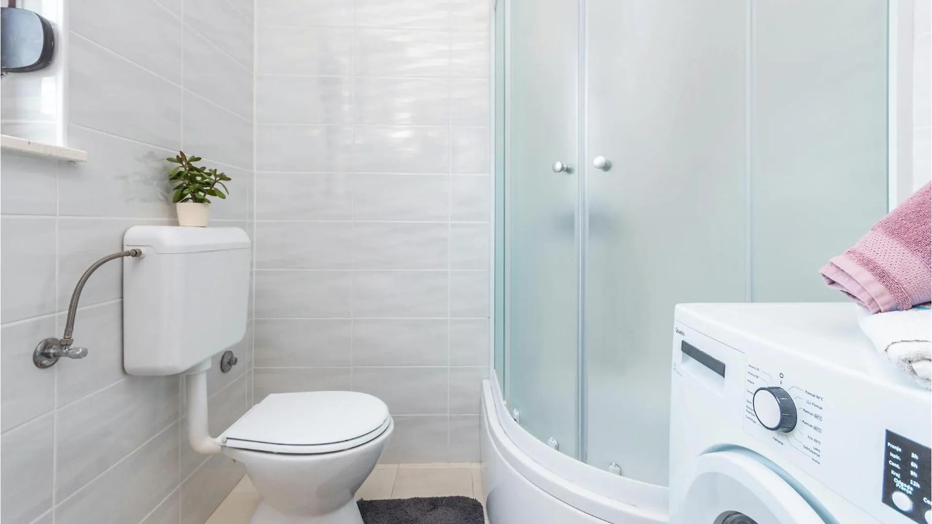 Stunning Apartment In Biograd Na Moru With Wifi 0*,