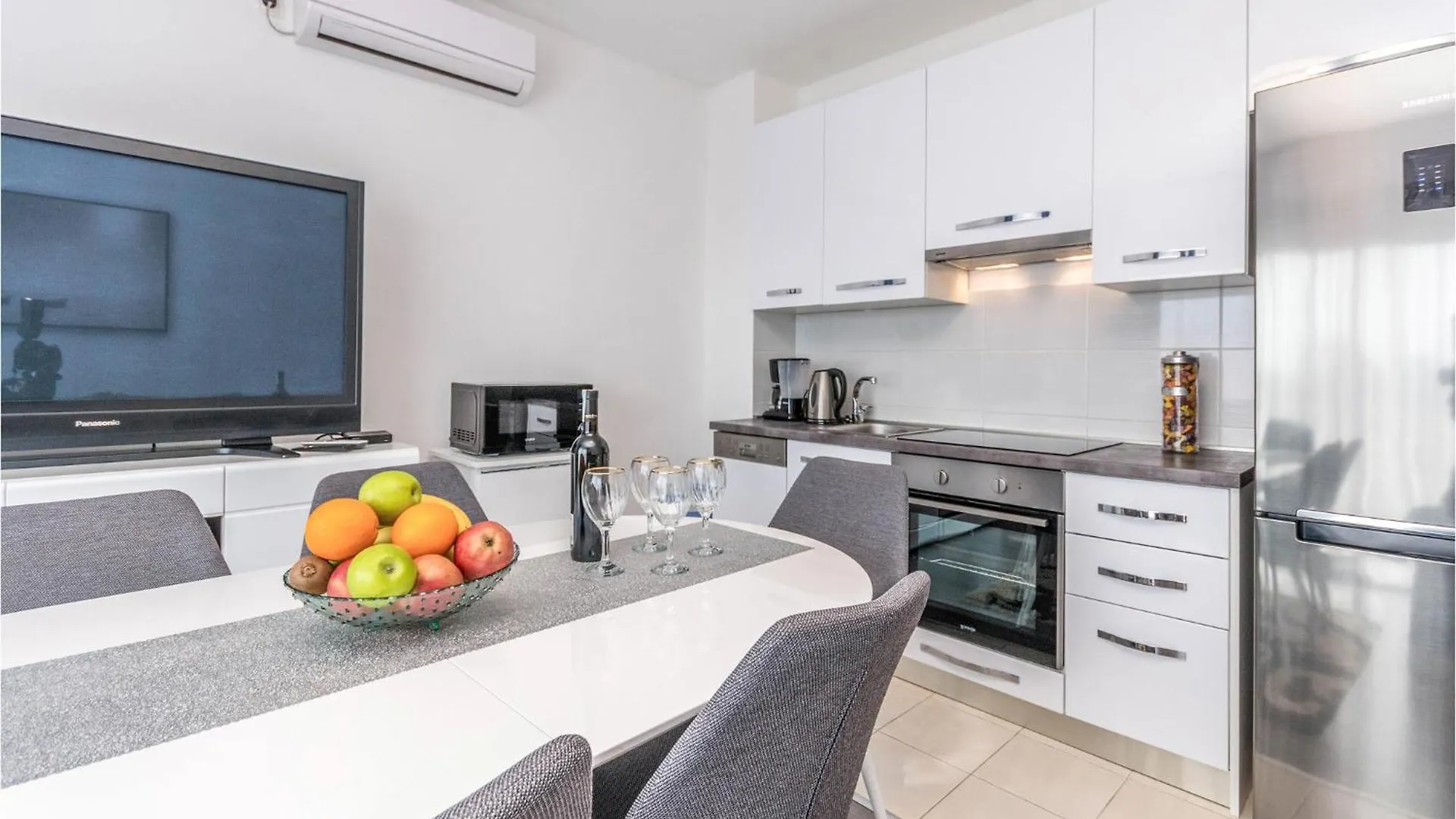 Stunning Apartment In Biograd Na Moru With Wifi